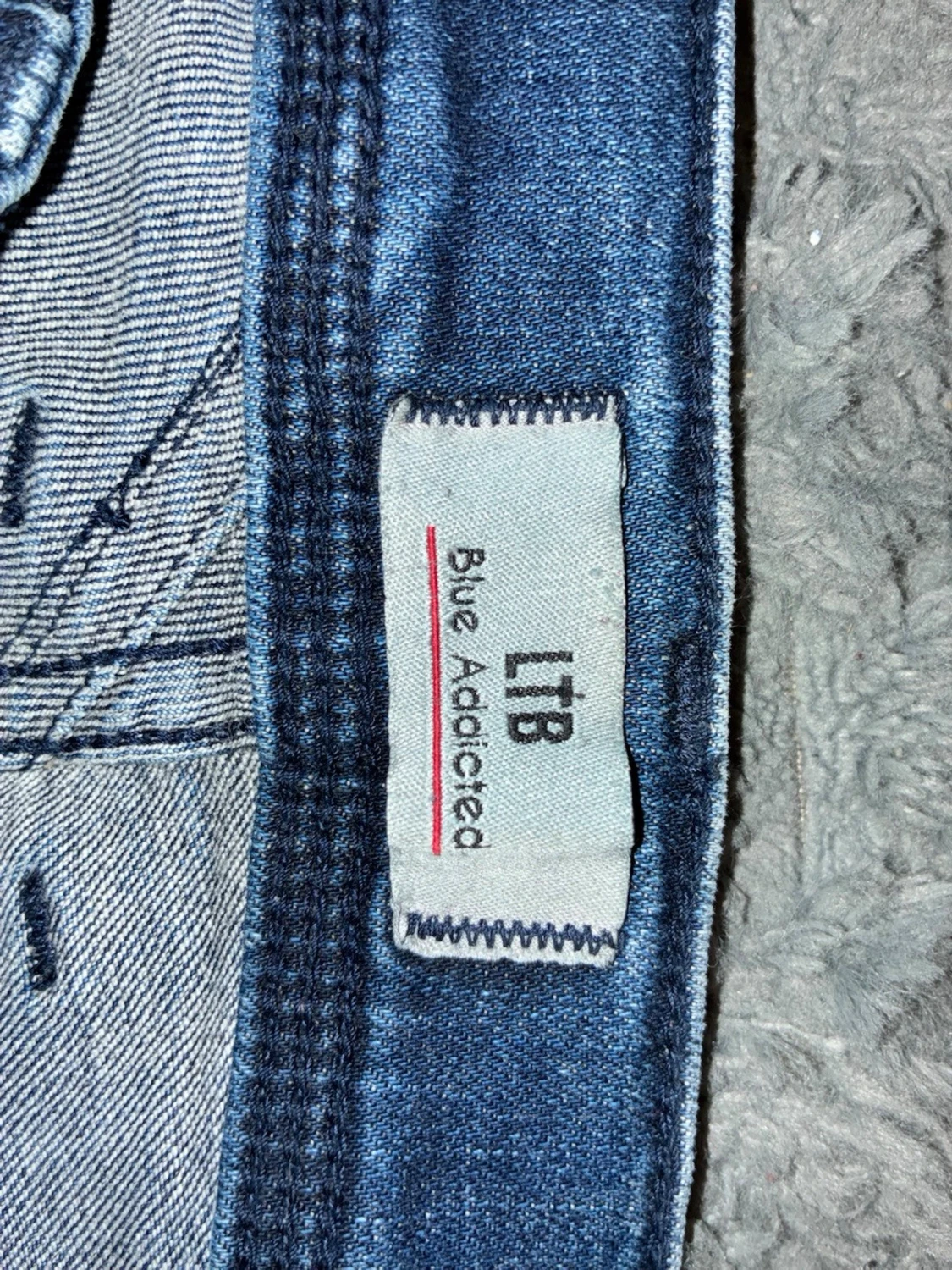 Blå jeansshorts från LTB - 1