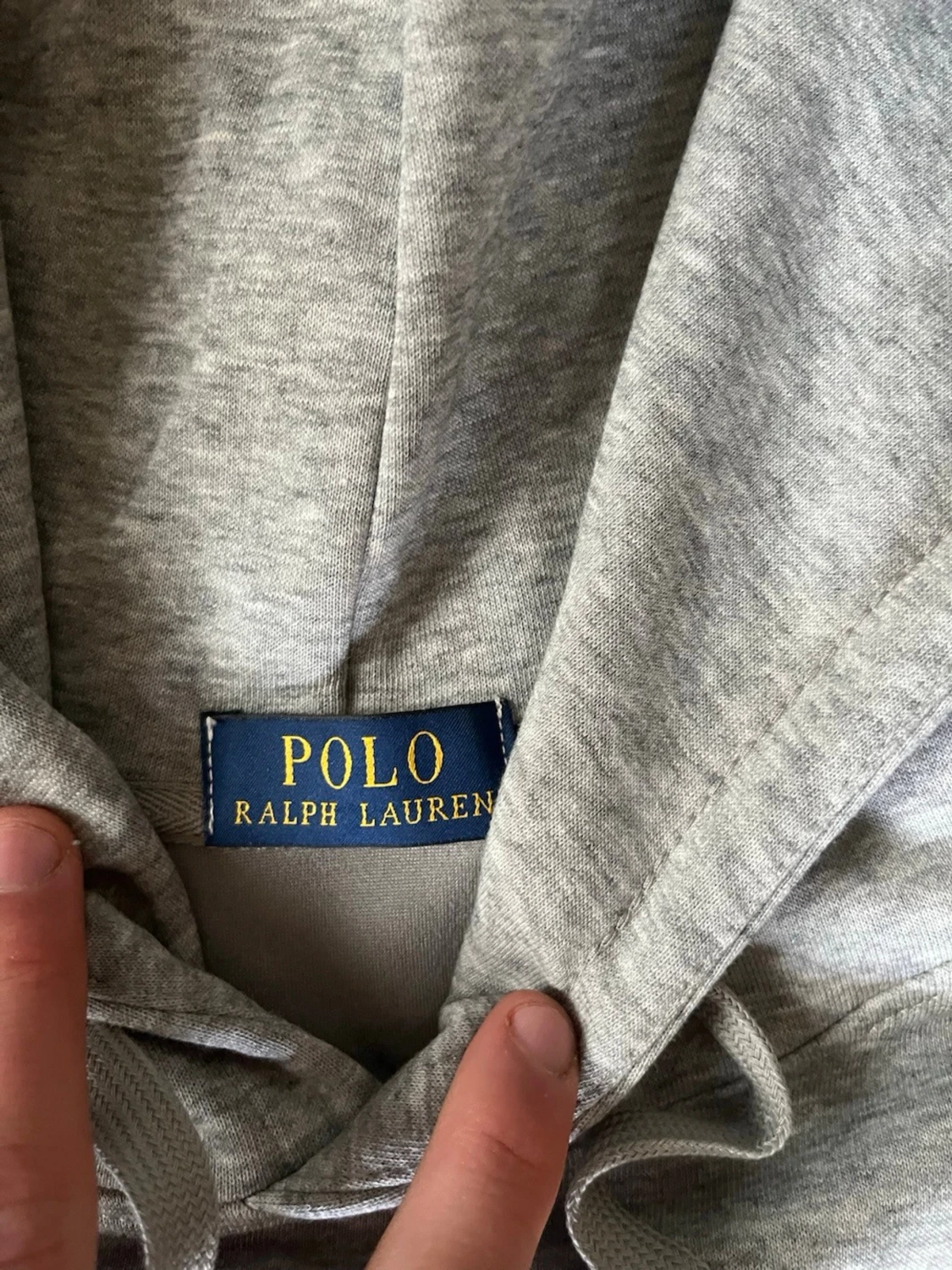 Grå hoodie från Polo Ralph Lauren - 2