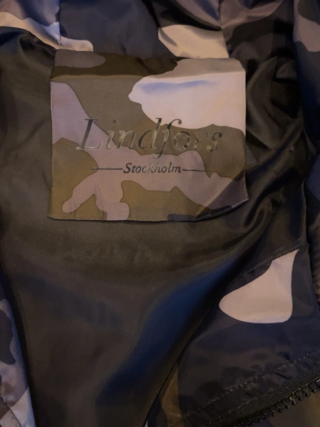 Camo windbreaker - 3
