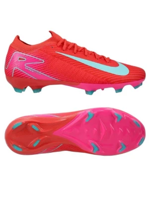 Nike Mercurial Vapor 16 PRO FG - Snygga Nike Mercurial Vapor fotbollsskor i starkt rosa och turkos. Skorna har en strömlinjeformad design med turkos Nike-logga, rosa yttersula och turkosa dobbar. Ovandelen är tillverkad i lätt och slitstarkt syntetmaterial med Flyknit och ACC-teknologi för bästa bollkontroll.