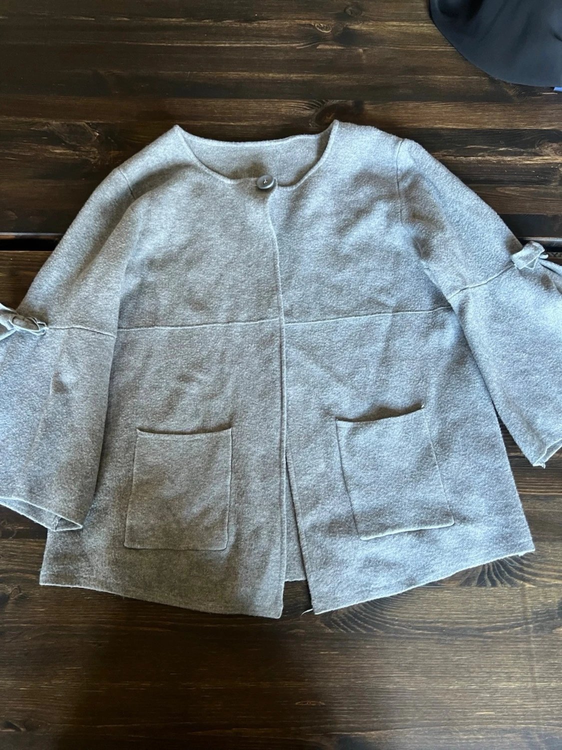 Grå cardigan jacka med knytärm - 2