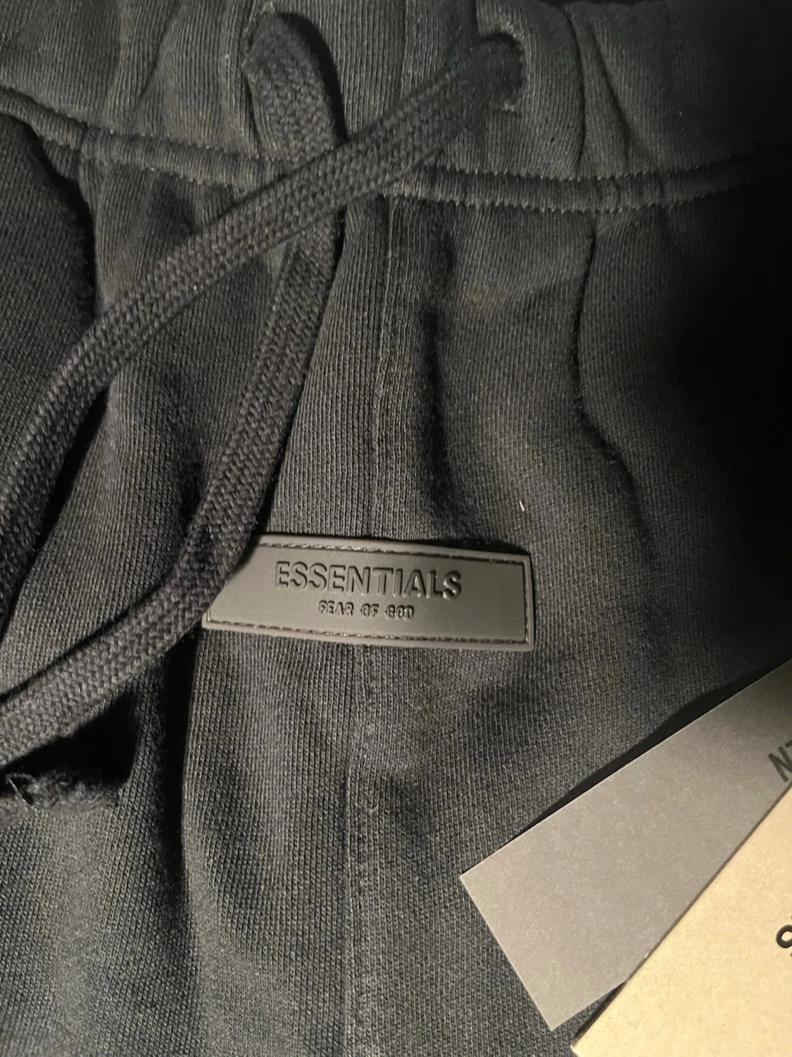 Svarta essentials shorts - 4