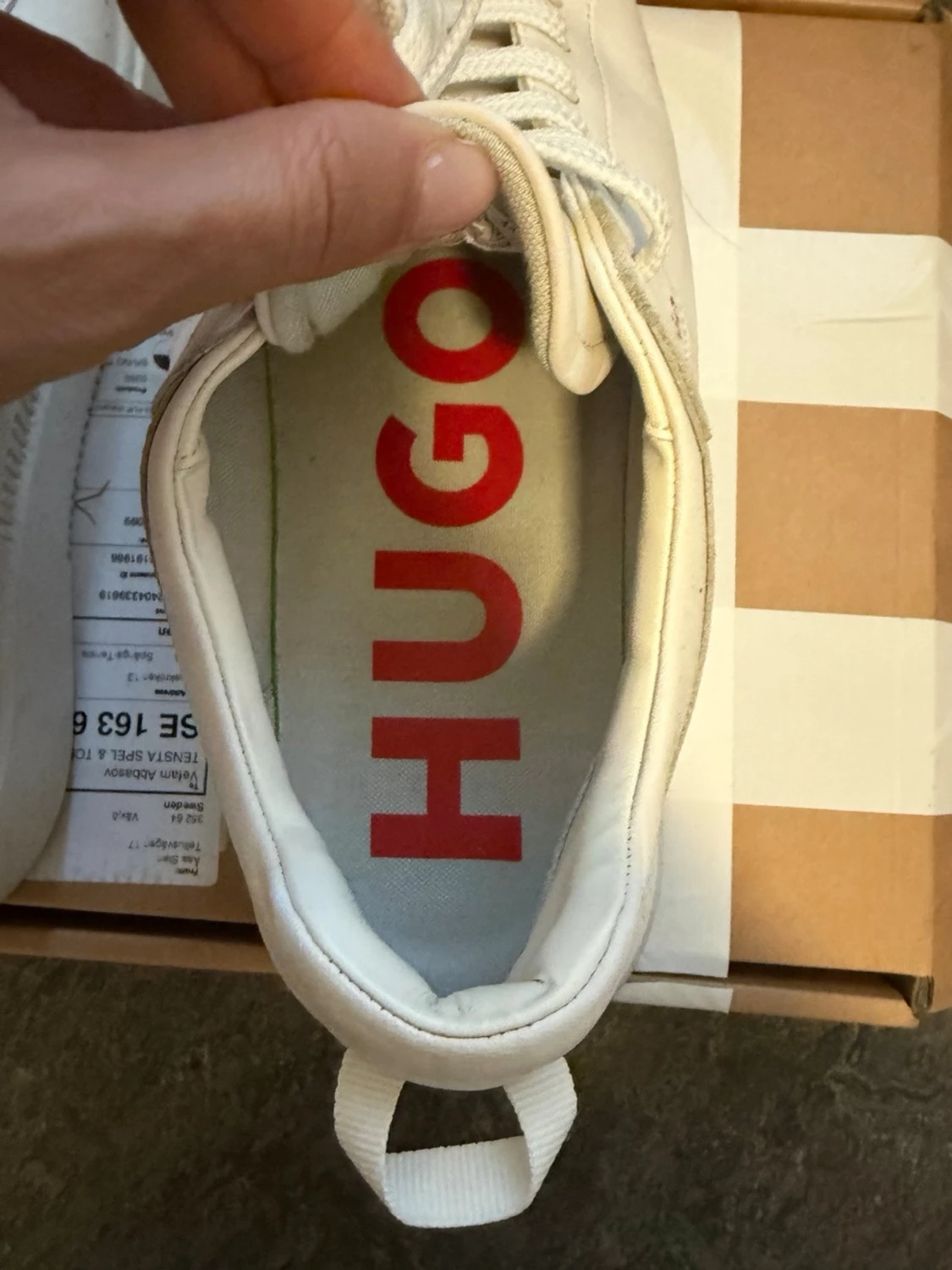 Vita sneakers från Hugo - 2