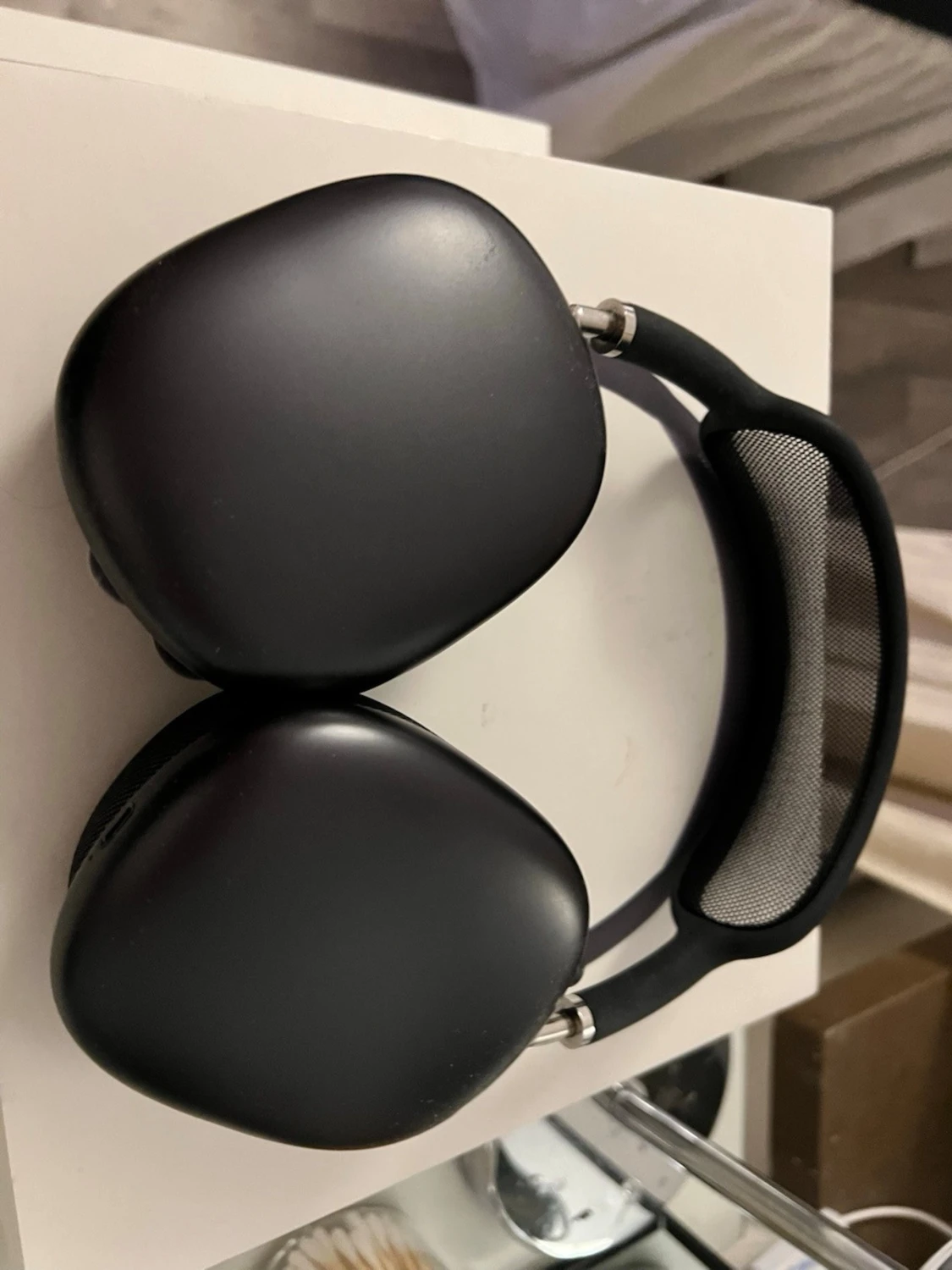 Apple AirPods Max svarta hörlurar - 1