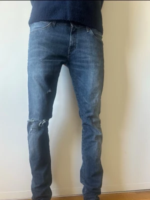 Wrangler jeans - Wrangler jeans i storlek 31-32. 