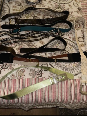 7 stycken bälten/skärp - FRI FRAKT! Säljer dessa ALLA 7 bälten tillsammans för bara 400kr! 