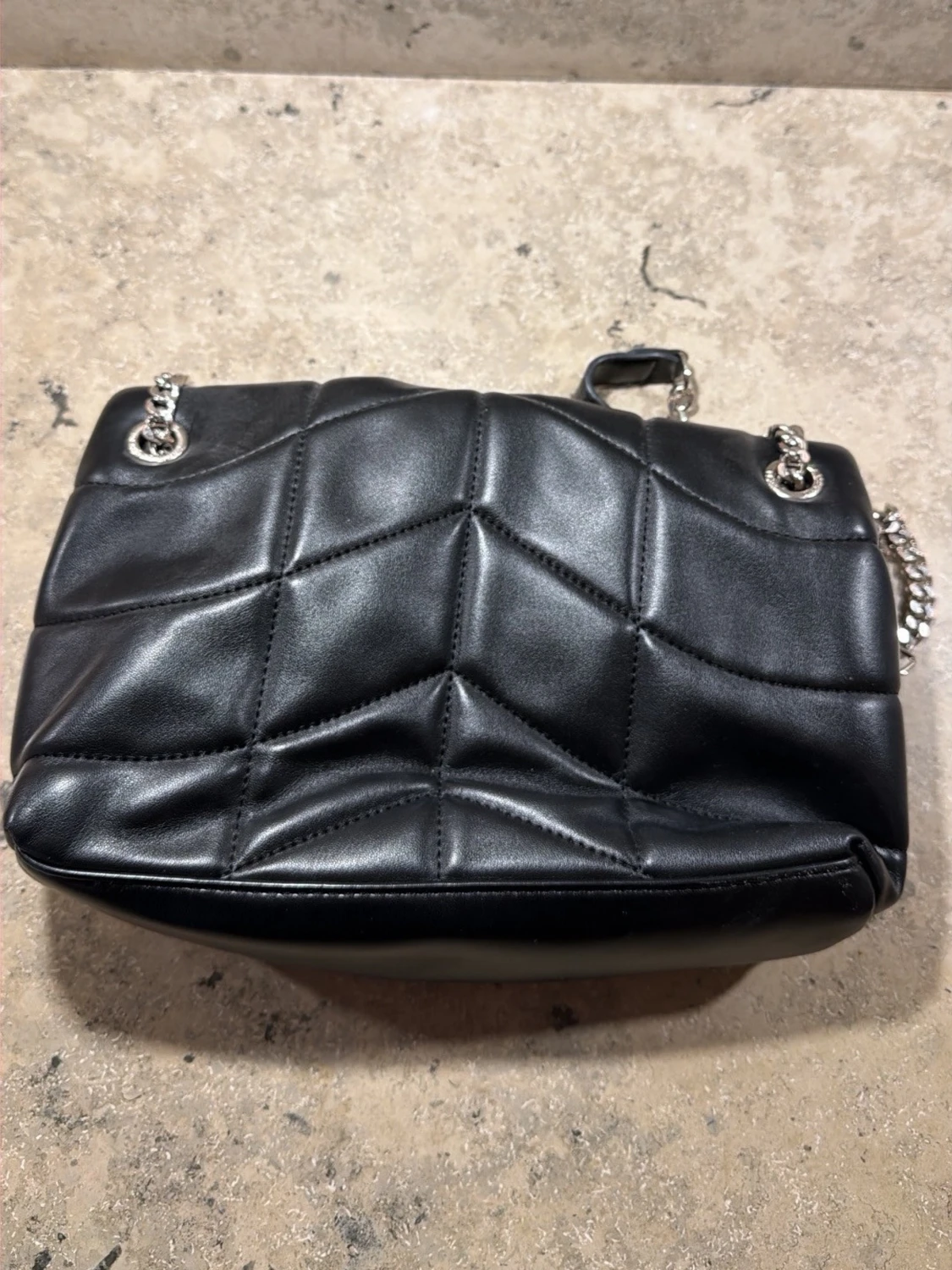 Svart quiltad handväska  - 1