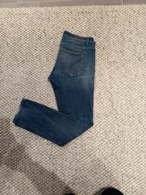 Dondup jeans - Fina dondup i bra skick. Nypris 3399