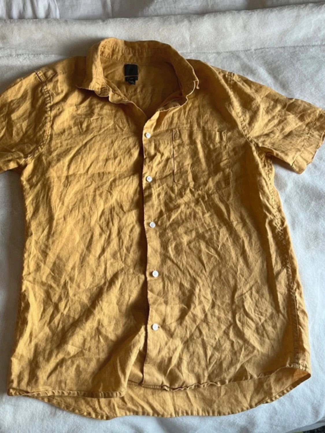 Gul kortärmad linneskjorta - 1