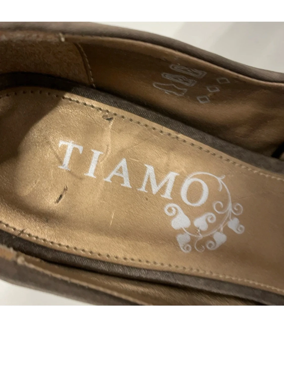 Bruna satin-pumps med rosett - 4