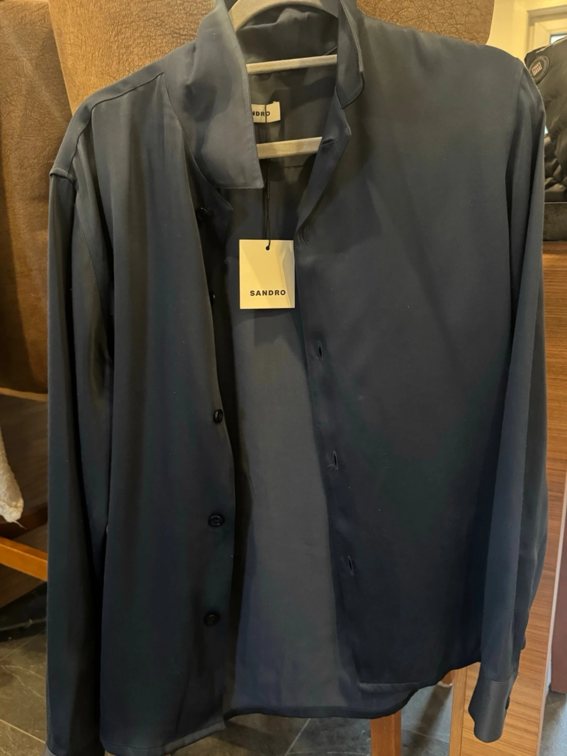 HELT NY skjorta från sandro - 2
