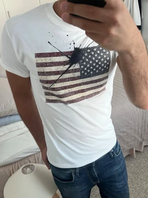 Concrete ink t shirt  - Nytt skick 