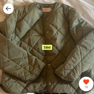 Nelly jacka  - Säljer min populära Nelly jacka i stl s som är slutsåld 