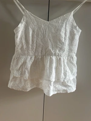 Shein 134 - Blus/topp från Shein. Storlek 134❣️
