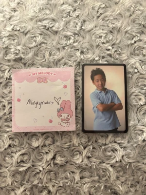 bang chan photocard - !! tar endast swish !! skickar gärna video på kortet + när jag postar om du frågar först 🤍 kan inte garantera att kortet är HELT fri från några märken, men visar såklart om det skulle vara så!