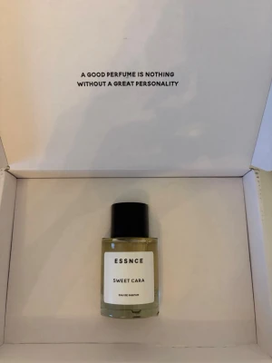 ESSNCE Sweet Cara Eau de Parfum - Helt oanvänd