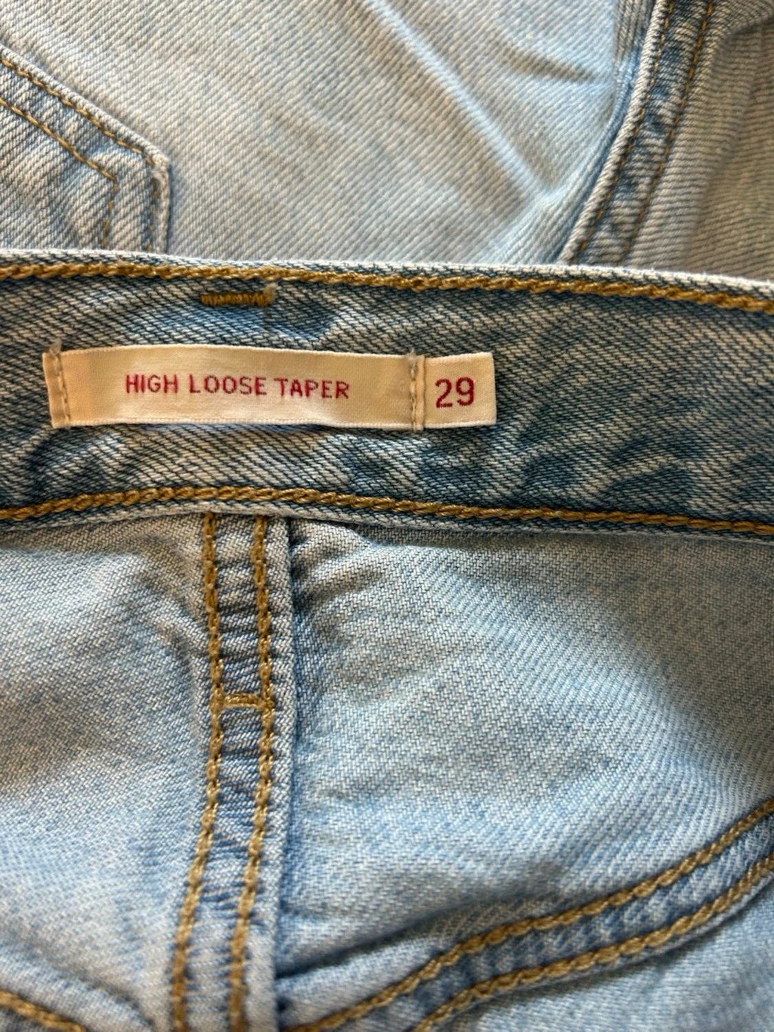 Ljusblå Levi's jeans - High loose taper  - 2