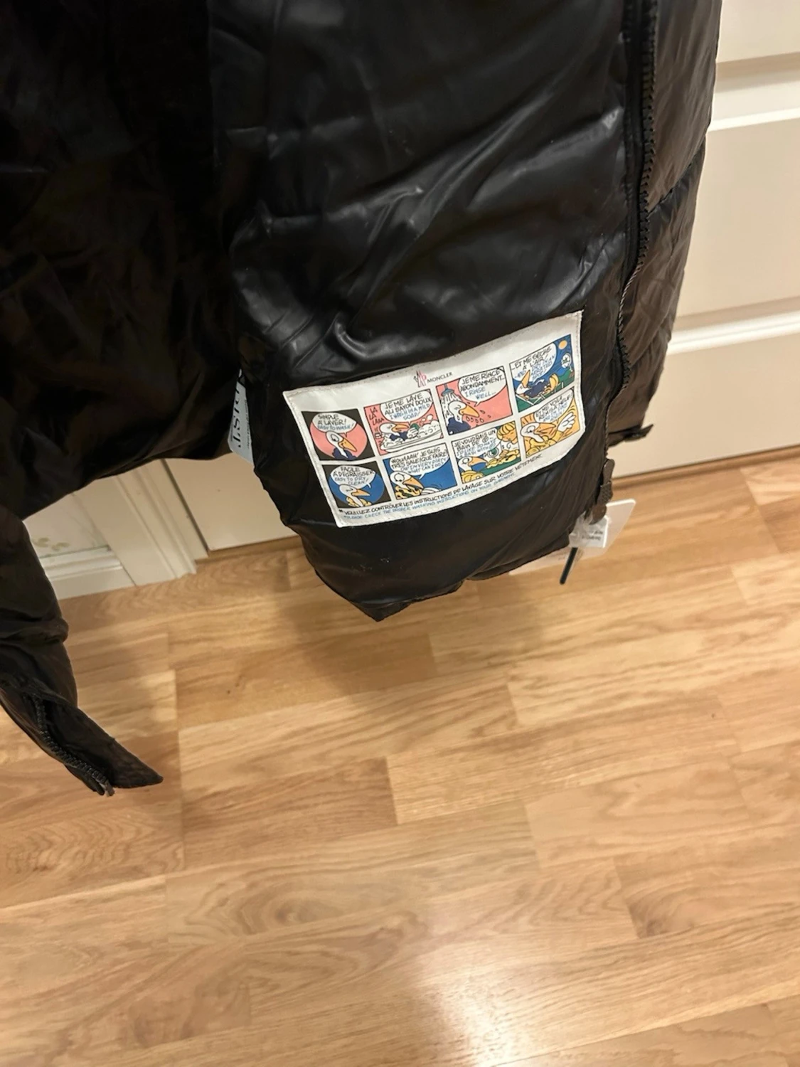 Svart glansig pufferjacka Moncler - 5