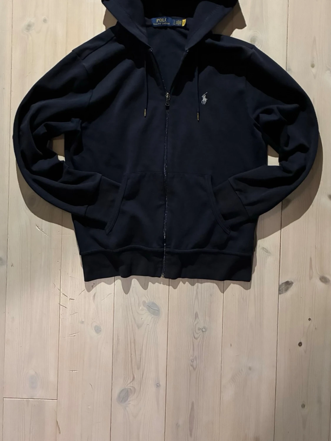 Svart hoodie från Polo Ralph Lauren
