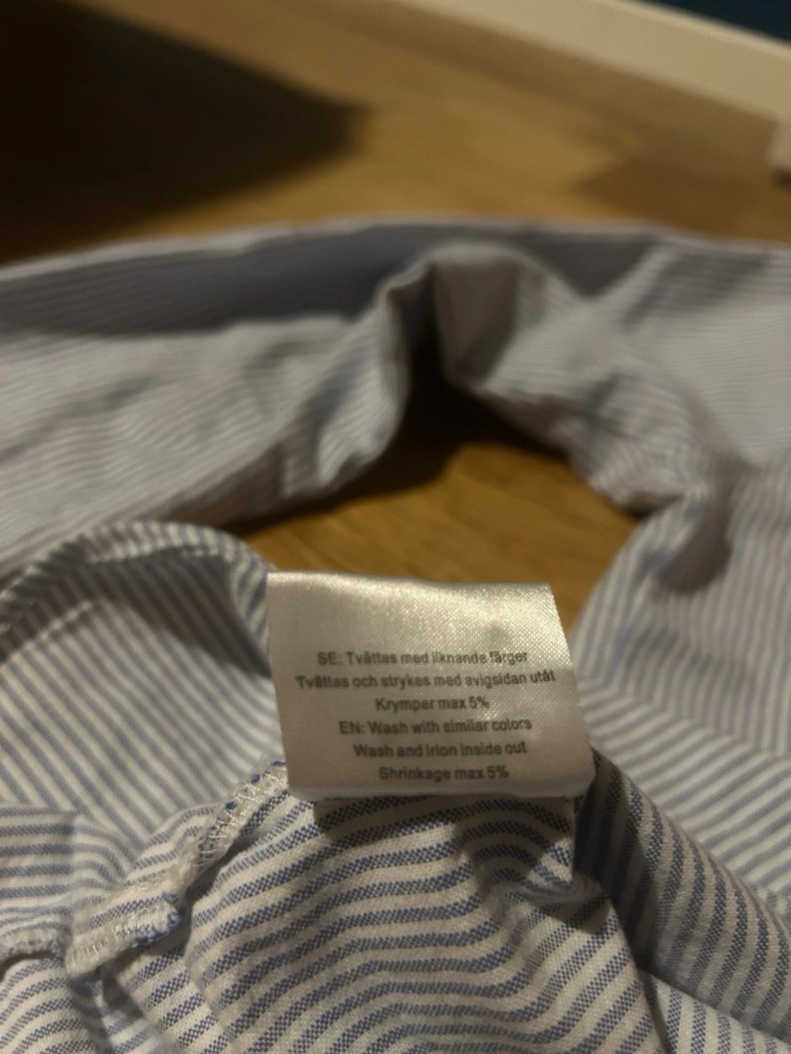 Randig skjorta från RYVLS Stockholm - 5