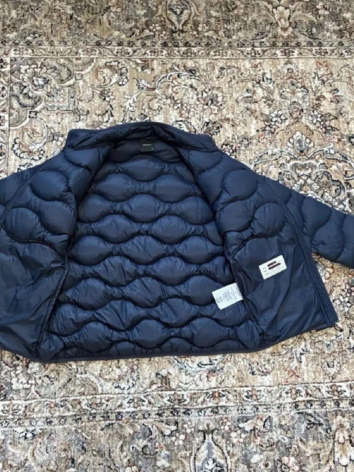 Mörkblå dunjacka från Peak Performance - 2