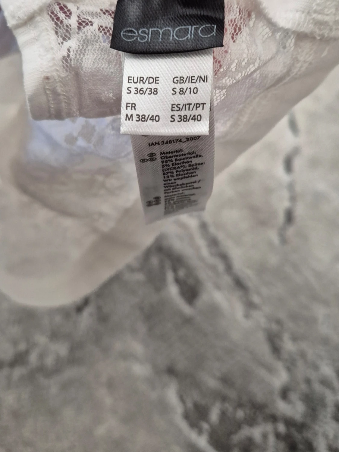 Vit sport-bh med spets från Esmara - 1