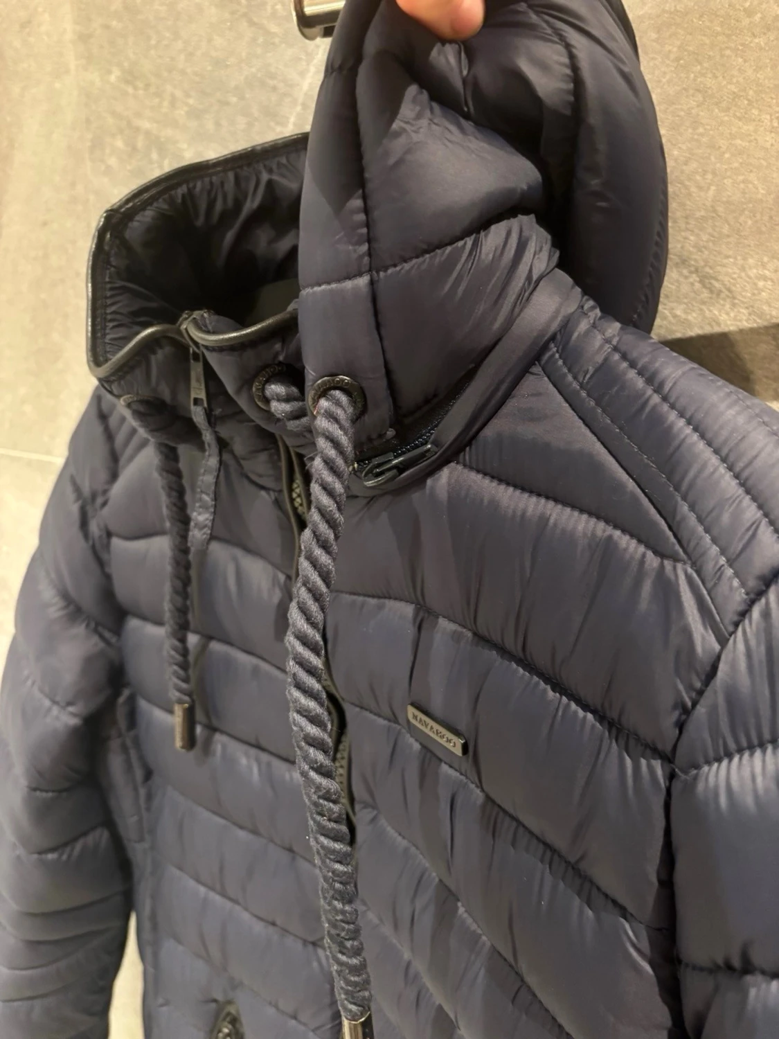 Mörkblå pufferjacka från Navahoo - 3