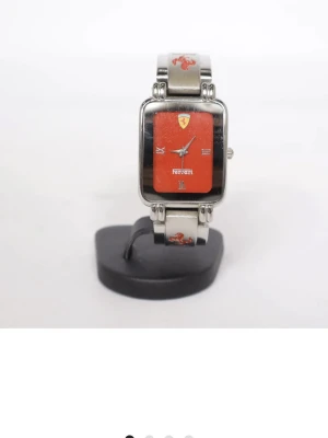 Ferrari klocka - Bra Ferrari klocka