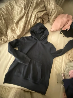 Marinblå hoddie - Mysig hoddie från lager 157💕