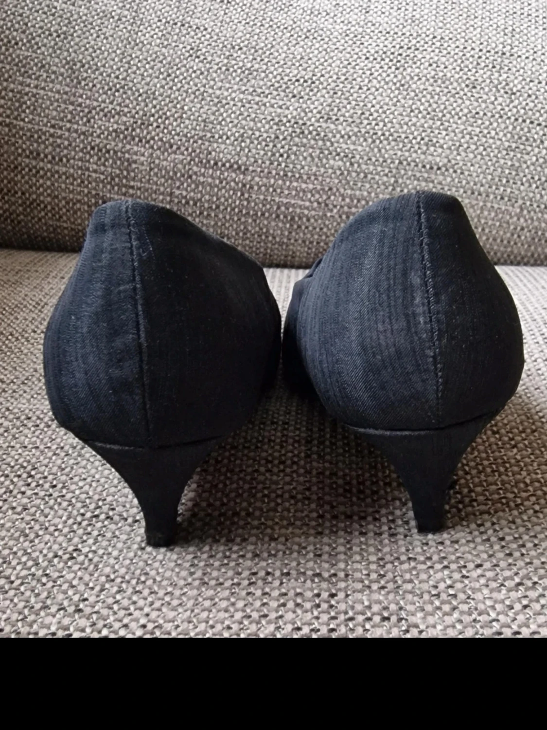 Svarta klackskor - 4