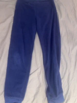 Marinblå flisbyxor - Marin blåflisbyxor för barn