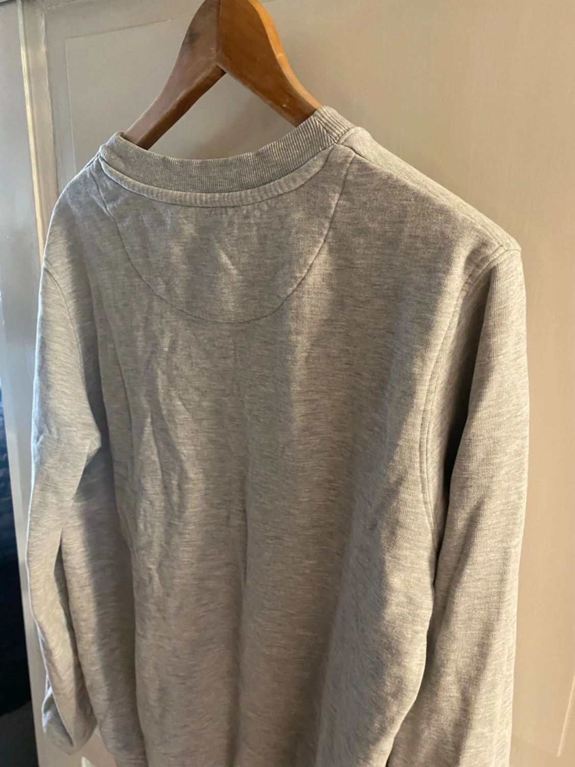Grå basic sweatshirt - 1