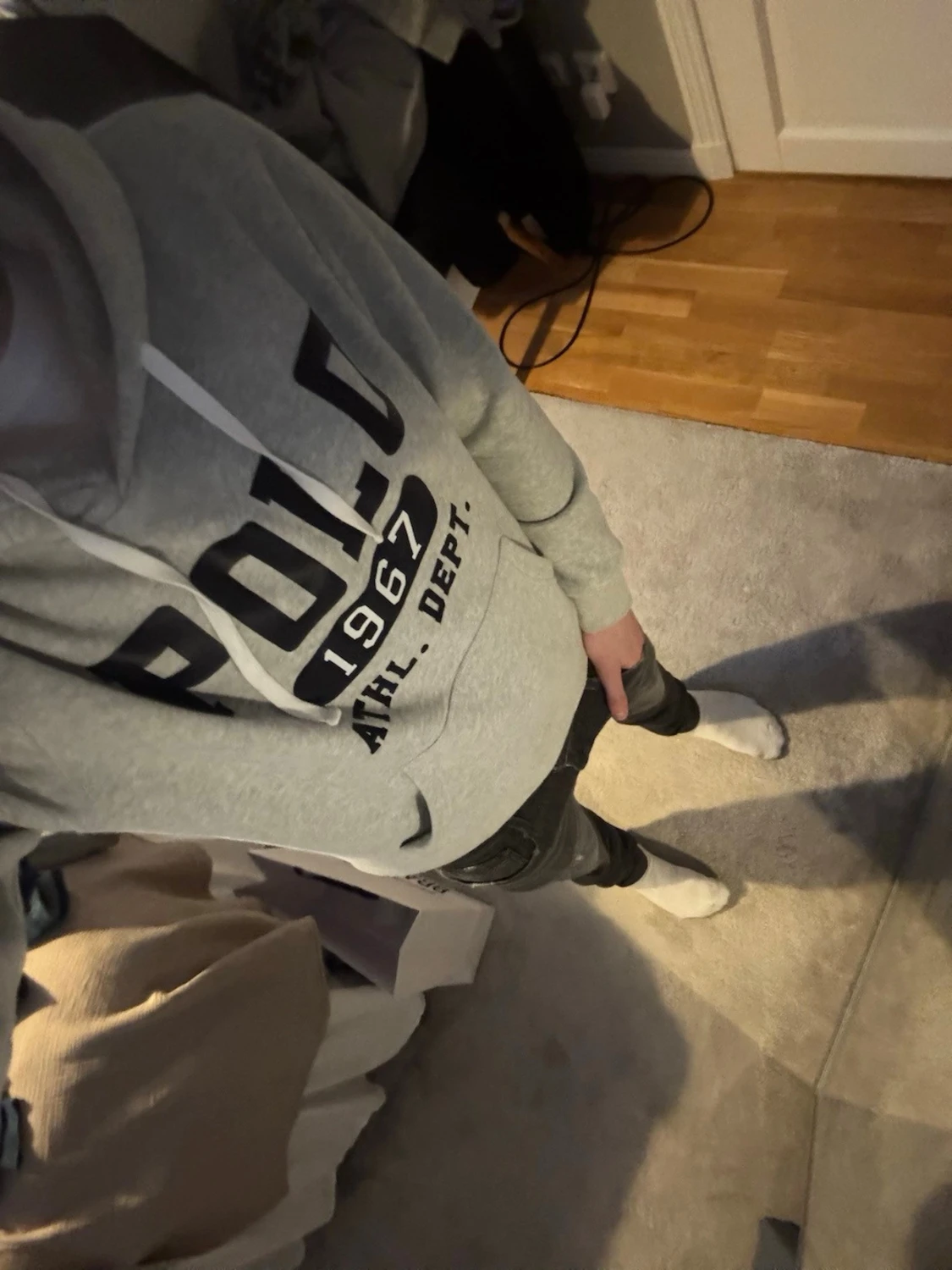 Grå hoodie från Polo Ralph Lauren - 2