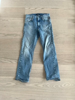 Ljusblå replay jeans - Oanvända ljusblå replay jeans