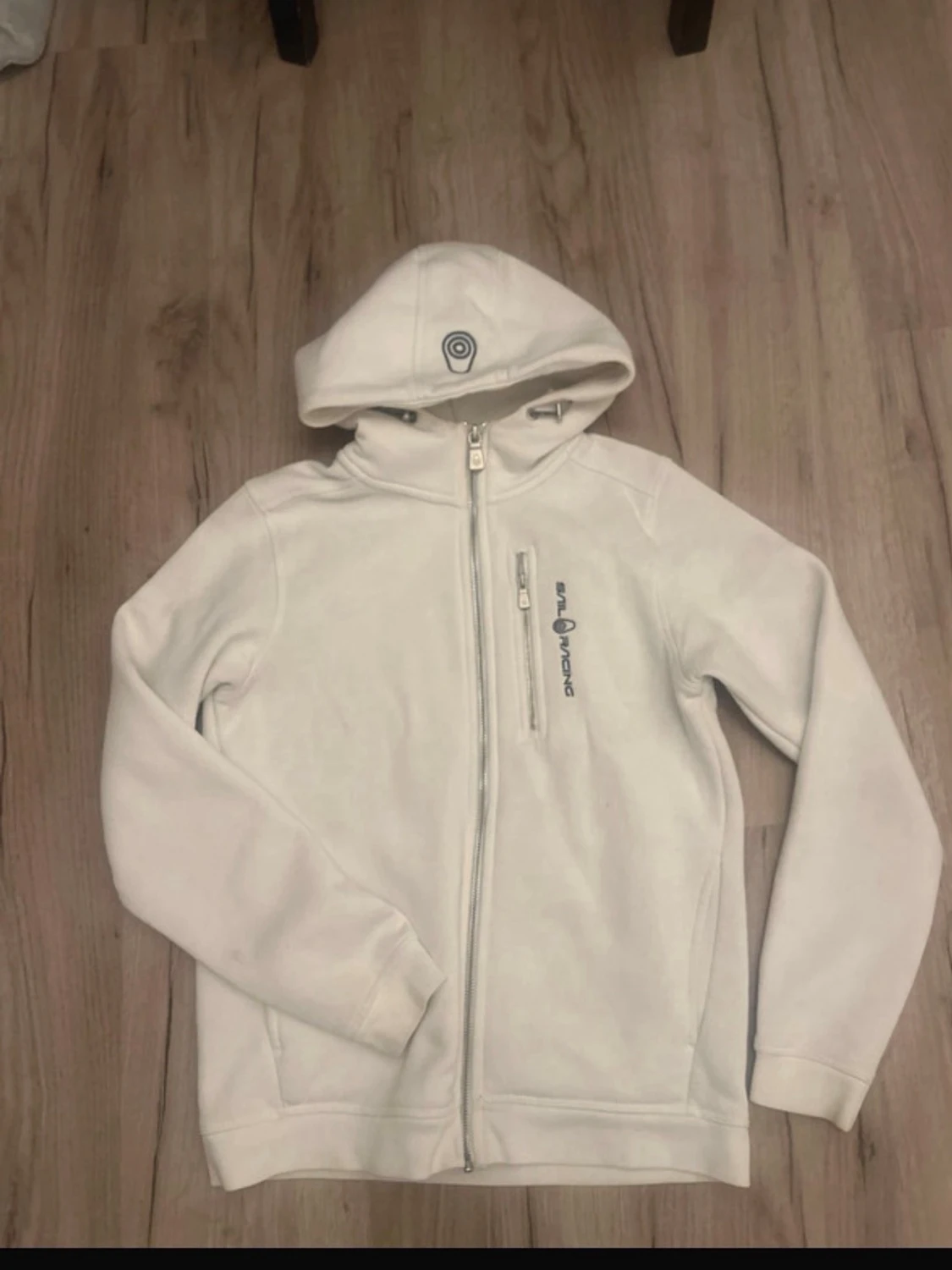 Vit hoodie från Sail Racing - 3