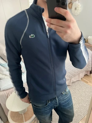 Lacoste cardigan  - Nytt skick 