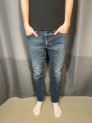 Nudie jeans - Tja!| Säljer detta paret feta jeans från Nudie!| Modell:Lean Dean!| Kontakta mig vid minsta fråga!| Pris alltid diskuterbart!| //Nils