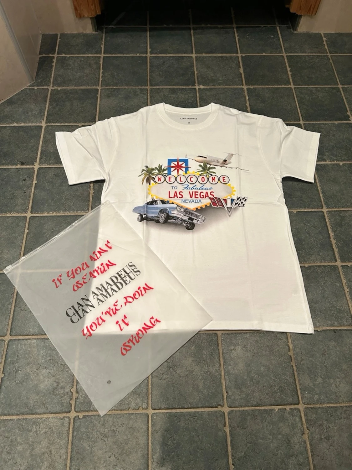 Cian Amadeus 'Las Vegas' t-shirt