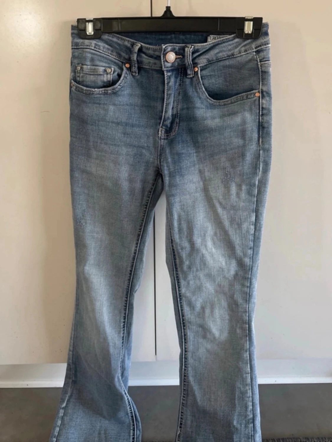 Blå flared/bootcut jeans - 1