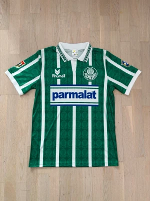 Palmeiras 1992/1993 Jersey - Palmeiras 1992/1993 Home jersey Rhummel Size M  With Brazil and Champion logos New