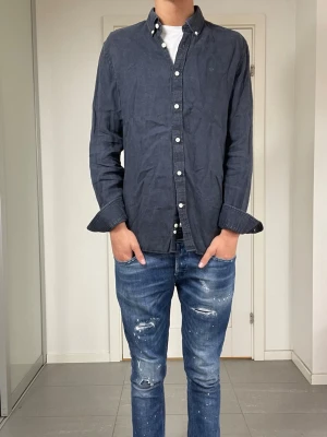 Morris Linneskjorta  - Säljer nu denna Morris linneskjorta, skriv för fler bilder/frågor🙌🏼
