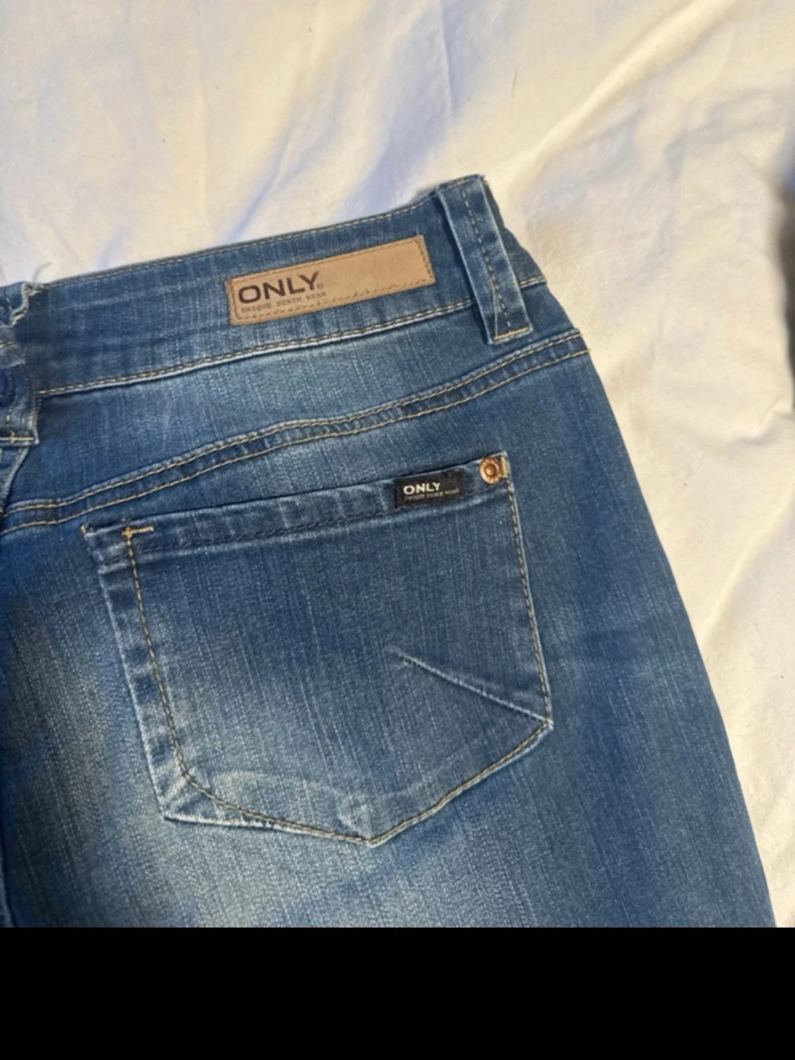 Jeans  - 4