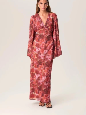 Adoore klänning  - Säljer min Adoore klänning i färgen rust då jag har använd den en gång men kommer inte till användning ❤️