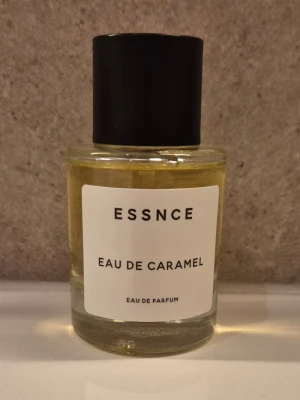 ESSNCE Eau de Caramel parfym - ESSNCE Eau de Caramel 50 mk, endast doftad på.