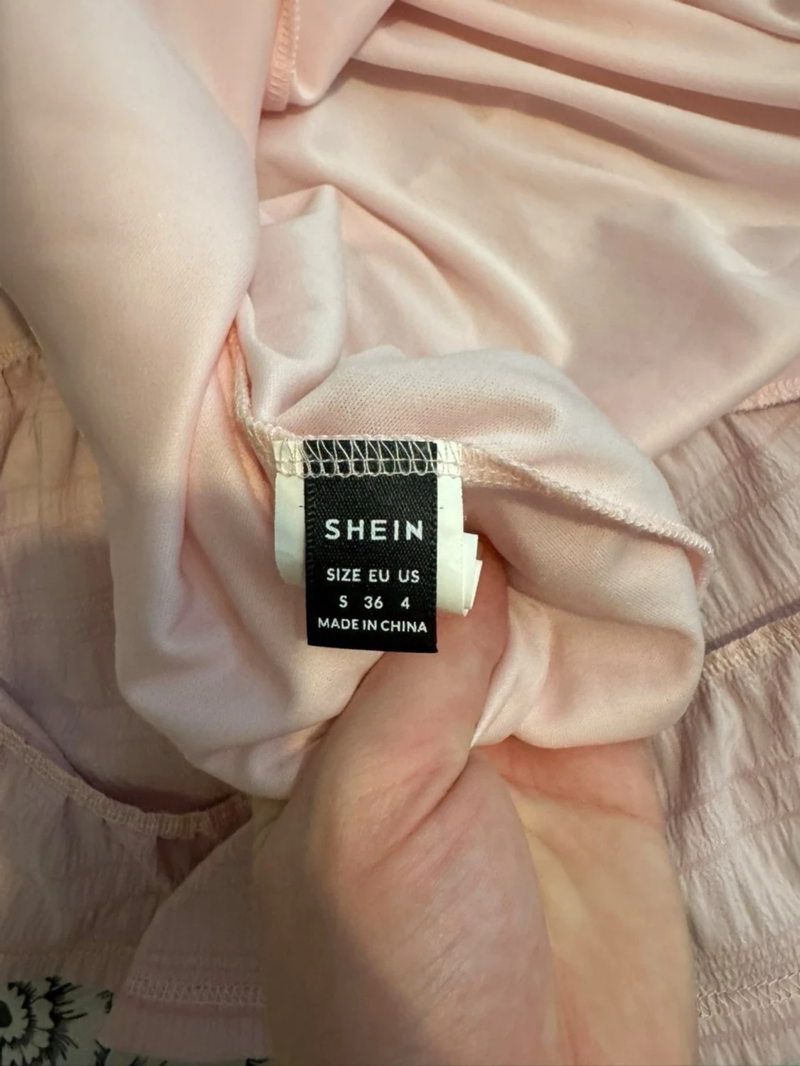 Ljusrosa volangklänning  - 2