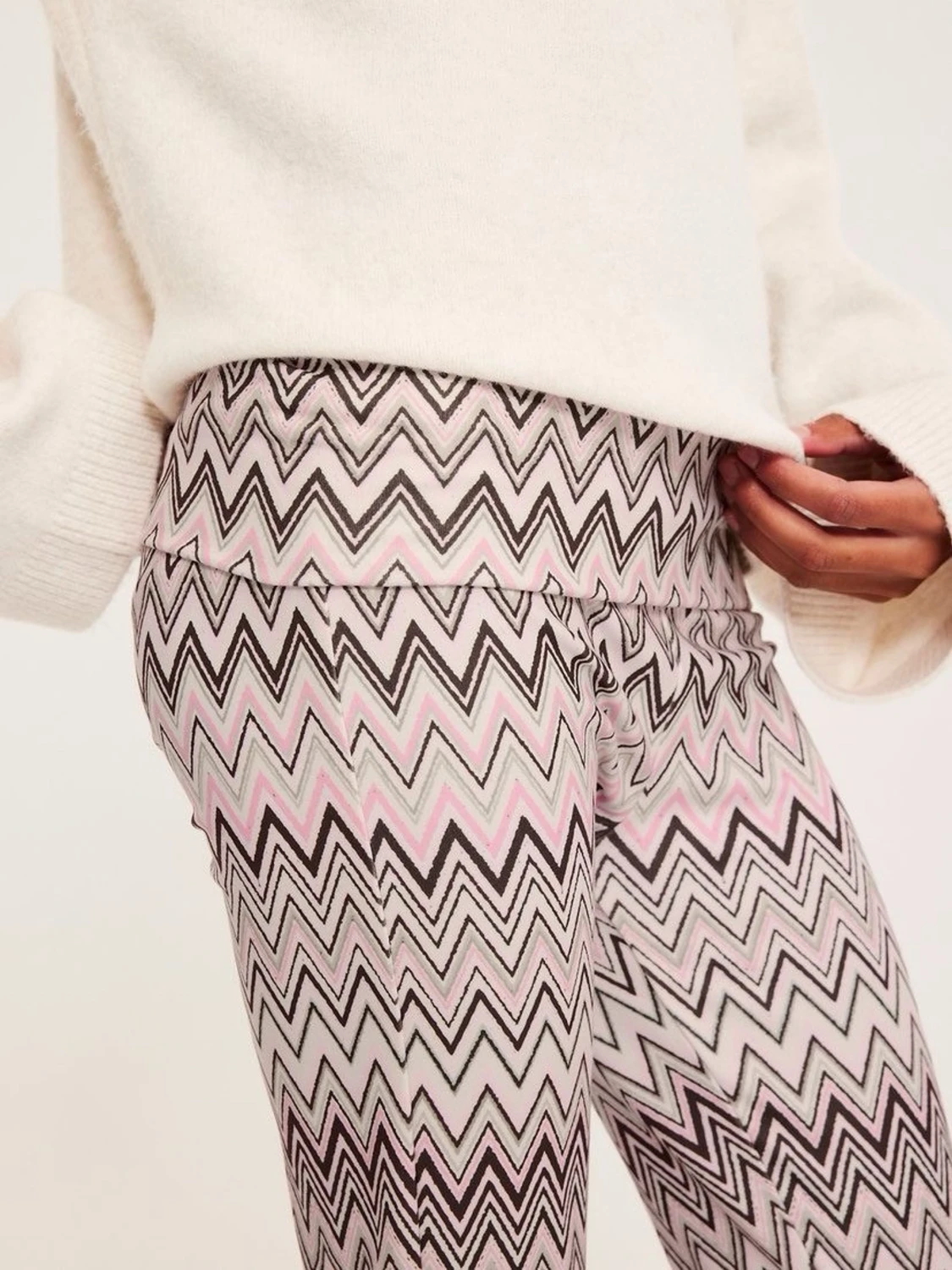 Mönstrade bootcut leggings i rosa och brunt - 1