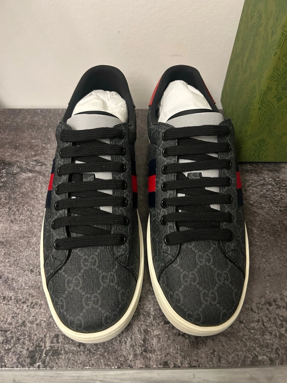 Gucci GG Supreme sneakers svart/röd - 1