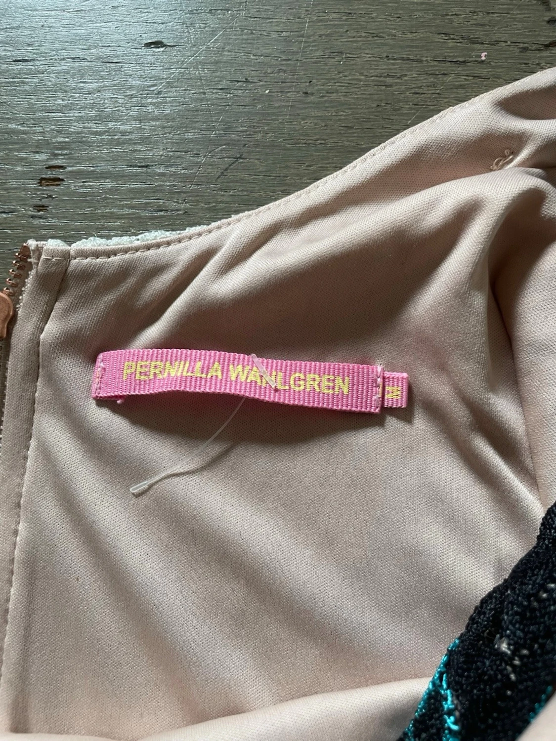 Lyxig Lång stickad klänning med zigzag-mönster - 4