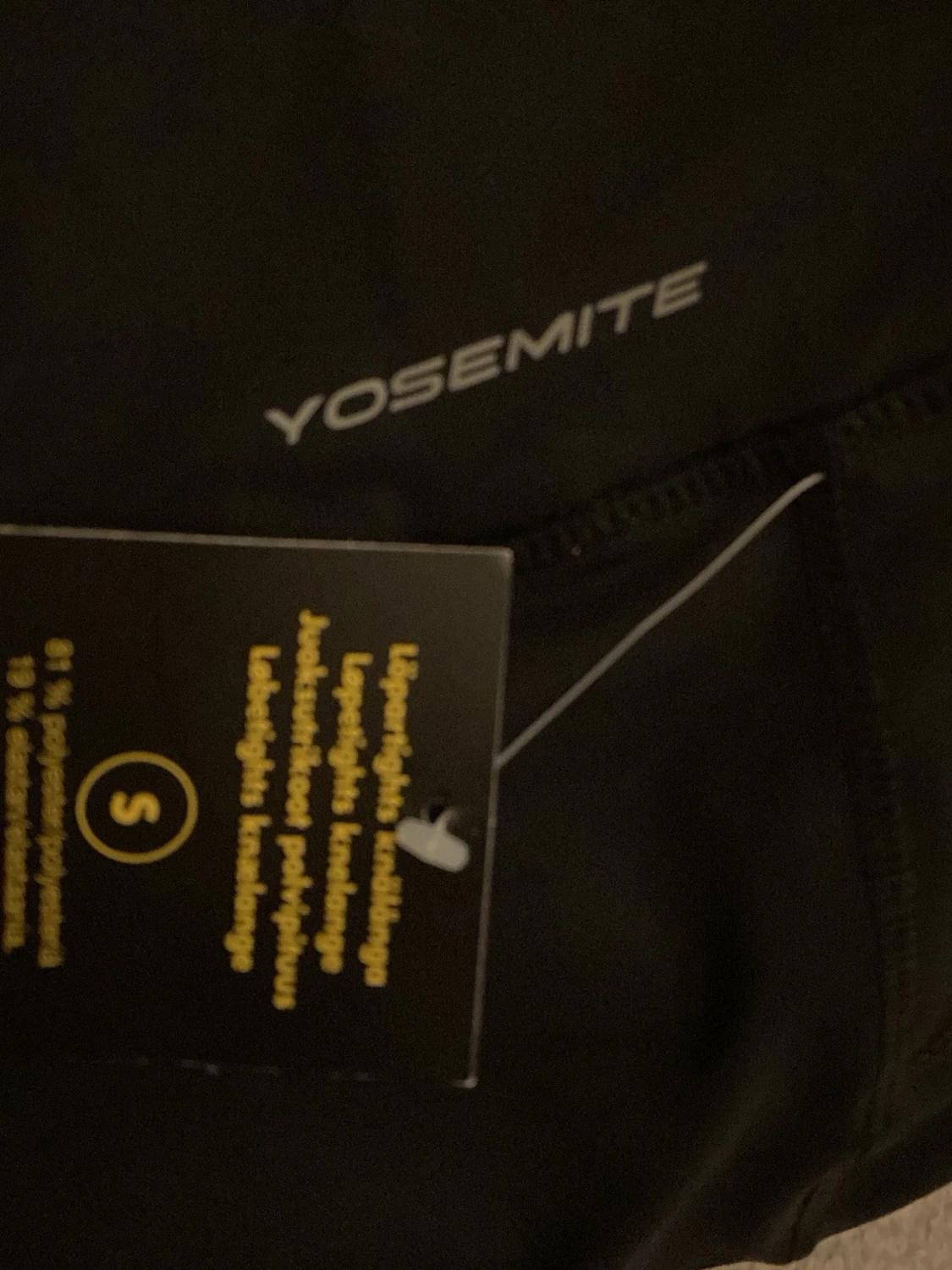 Svarta leggings från Yosemite - 1