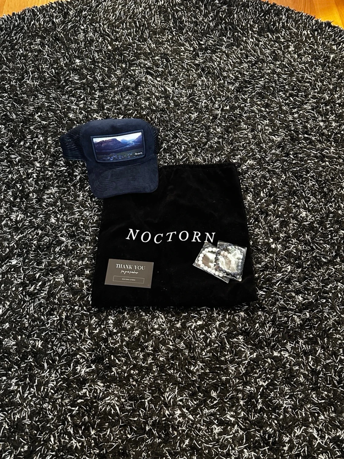 Keps och armband - 1